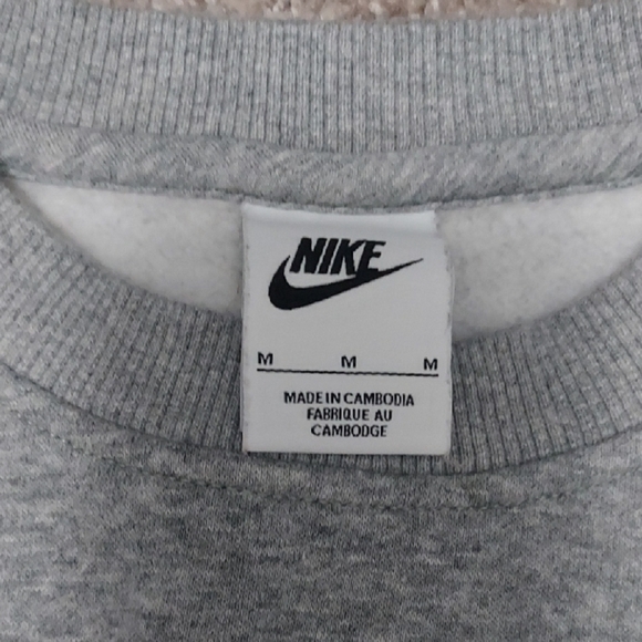 Nike Kids Gray Crewneck Sweater - Picture 2 of 5